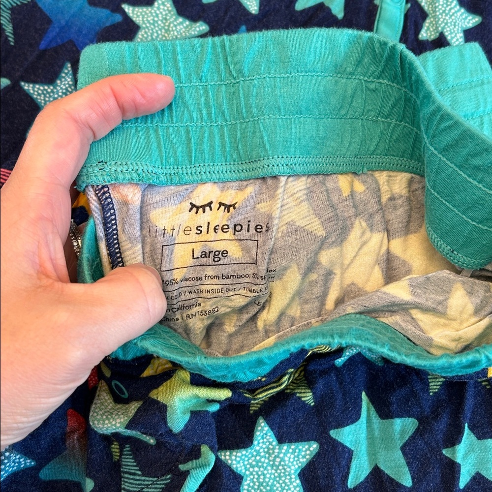 Little Sleepies Star Print Women’s Pajama Set - Picture 8 of 8
